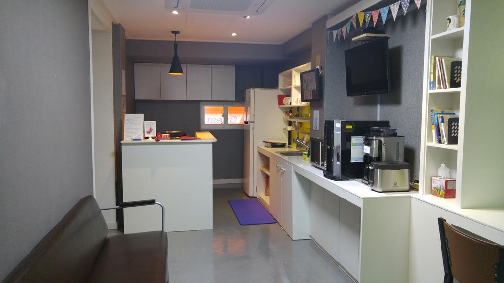 Embassy Guesthouse Itaewon Seoul Exteriör bild